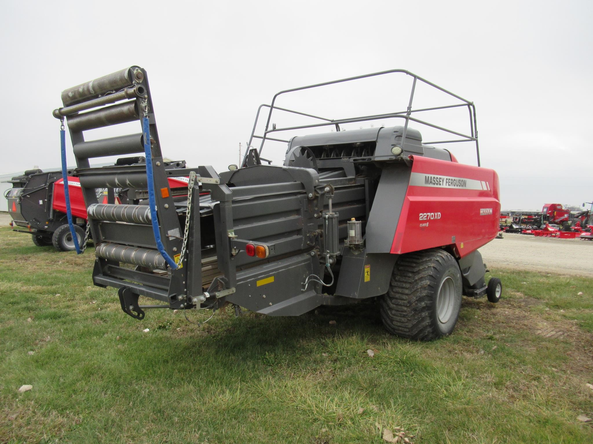 2019 Massey Ferguson 2270XD