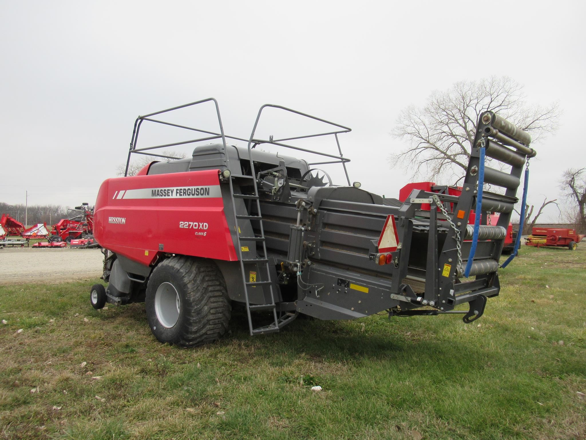 2019 Massey Ferguson 2270XD