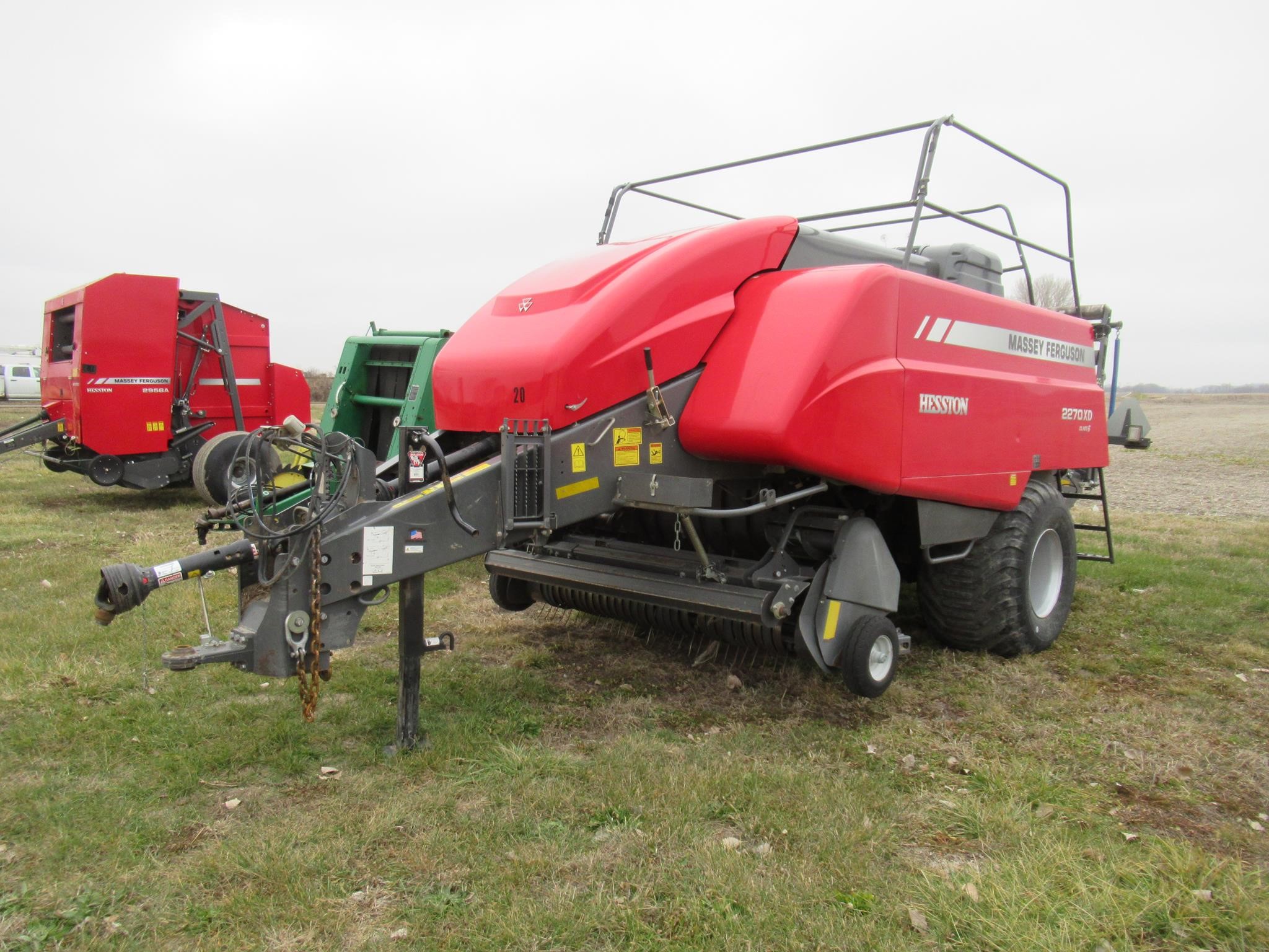 2019 Massey Ferguson 2270XD