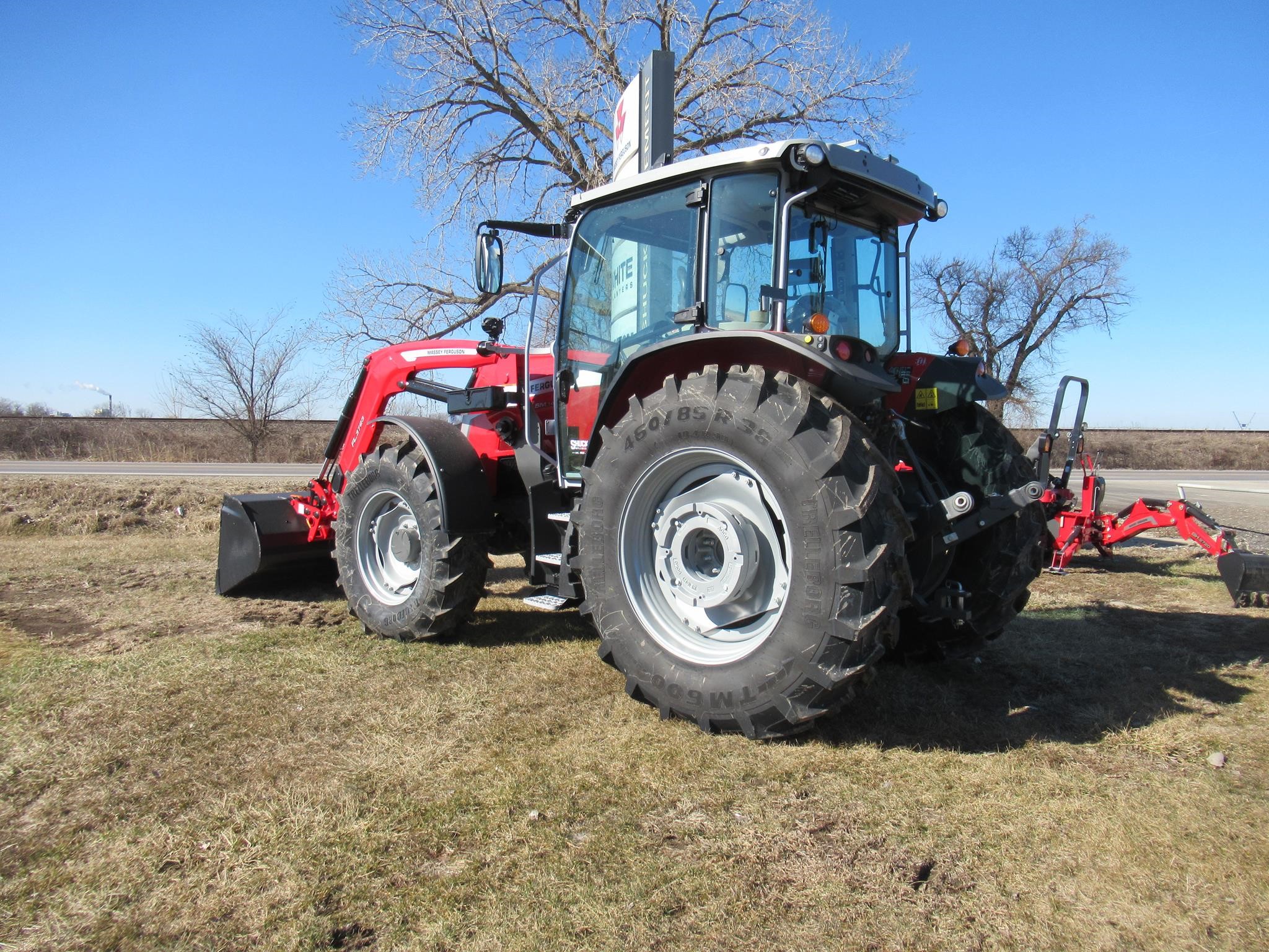 2026 Massey Ferguson 5M.145